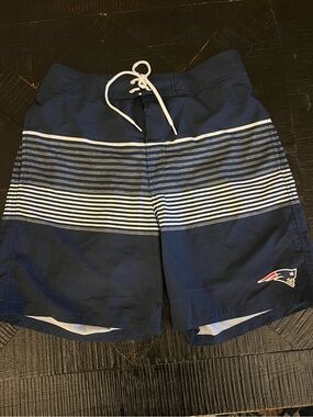 NFL New England Patriots Board Shorts Size XL